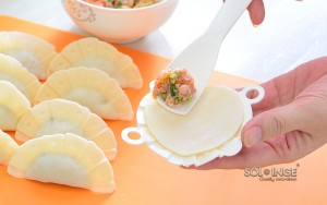 Những dụng cụ làm bếp cho cô nàng vụng về